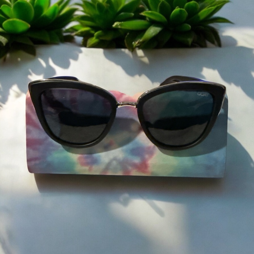 Quay Australia Women's My Girl Cat Eye Sunglasses Black Smoke Oversized 126